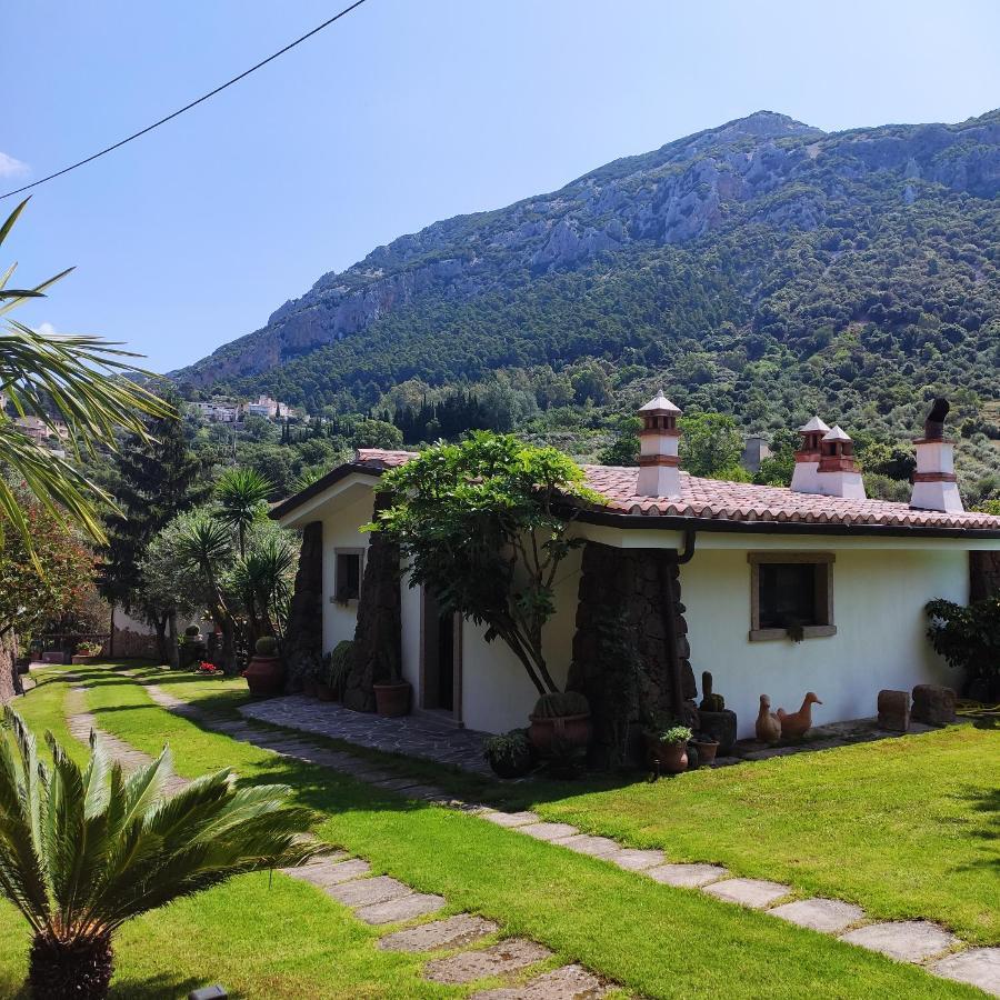 Casa Bados * Dorgali